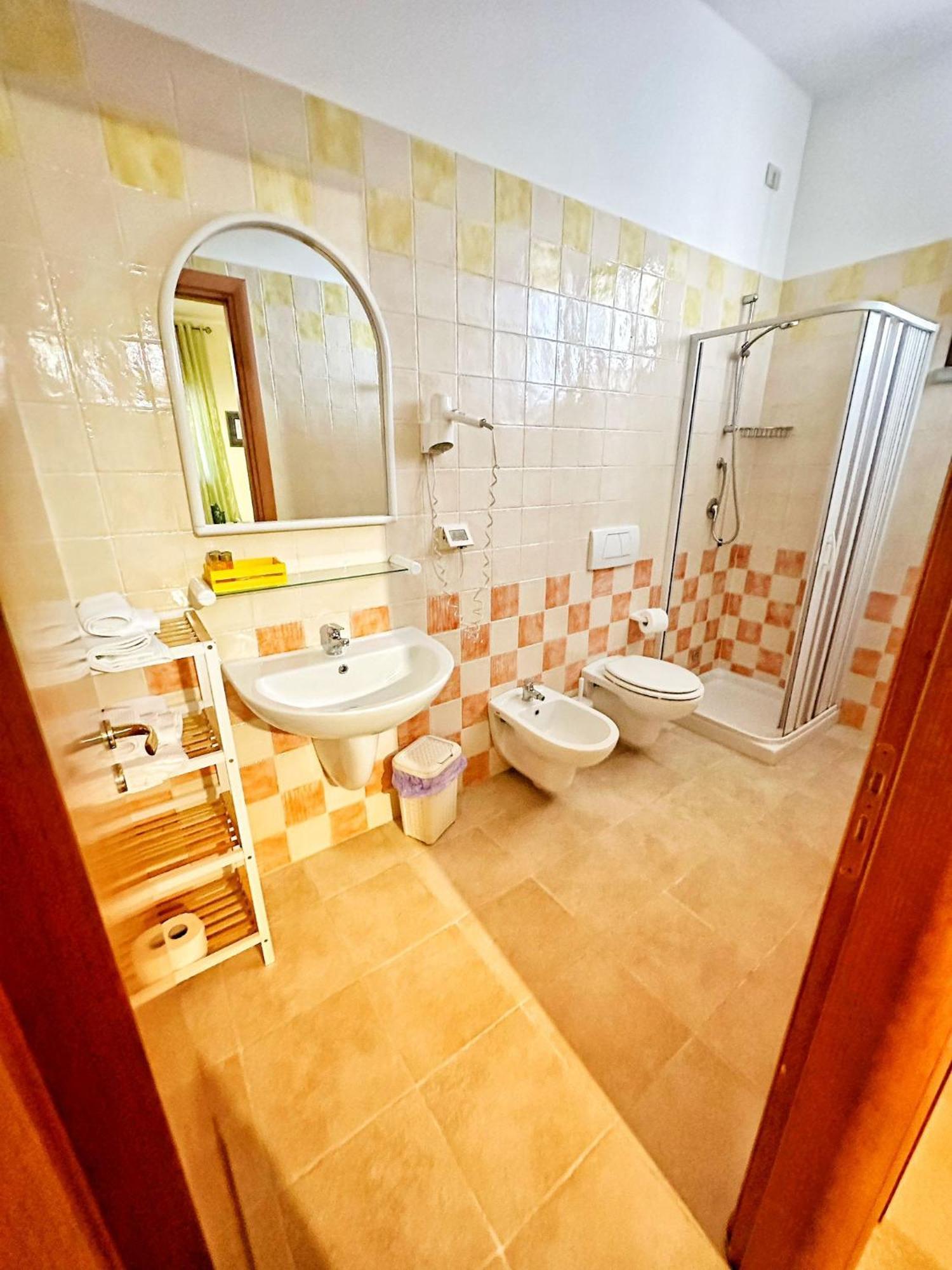 Colledisisto Srl Villa Pomarico Exteriör bild